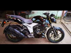 TVS Apache RTR 160 4V